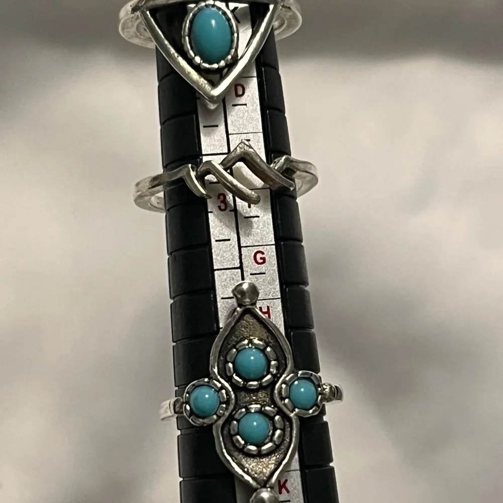 Elegant Silver alloy and Faux Turquoise Ring Set
